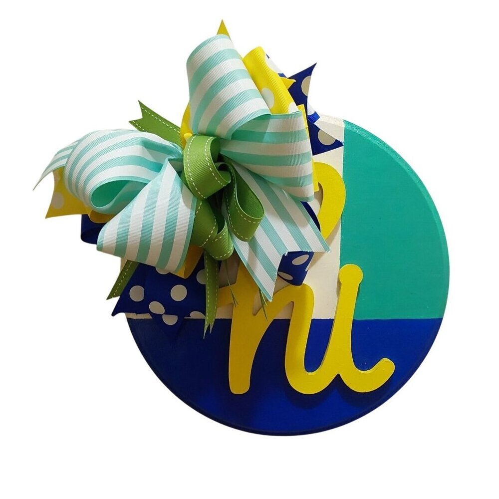 Hi wall sign in bright beautiful spring‎ colors, 12"